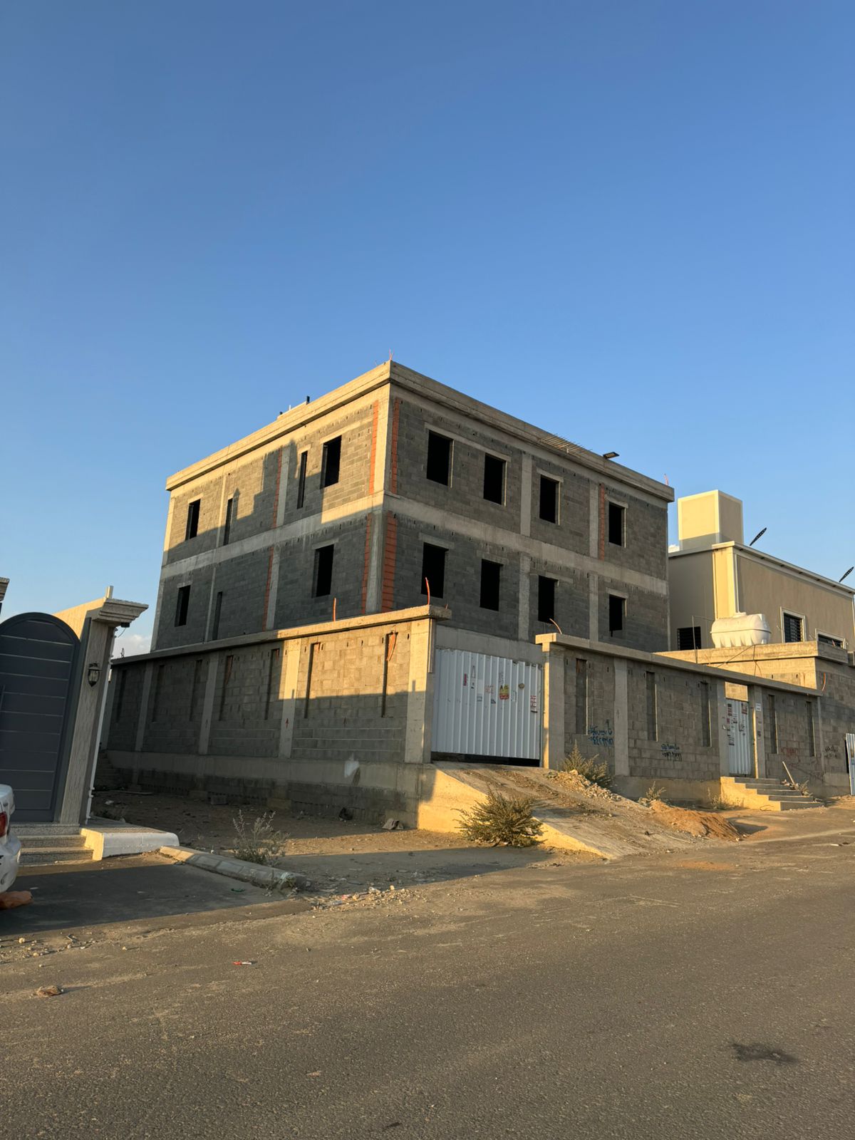 تنفيذ أعمال دهانات داخلية في الرياض بأحدث تقنيات الدهان